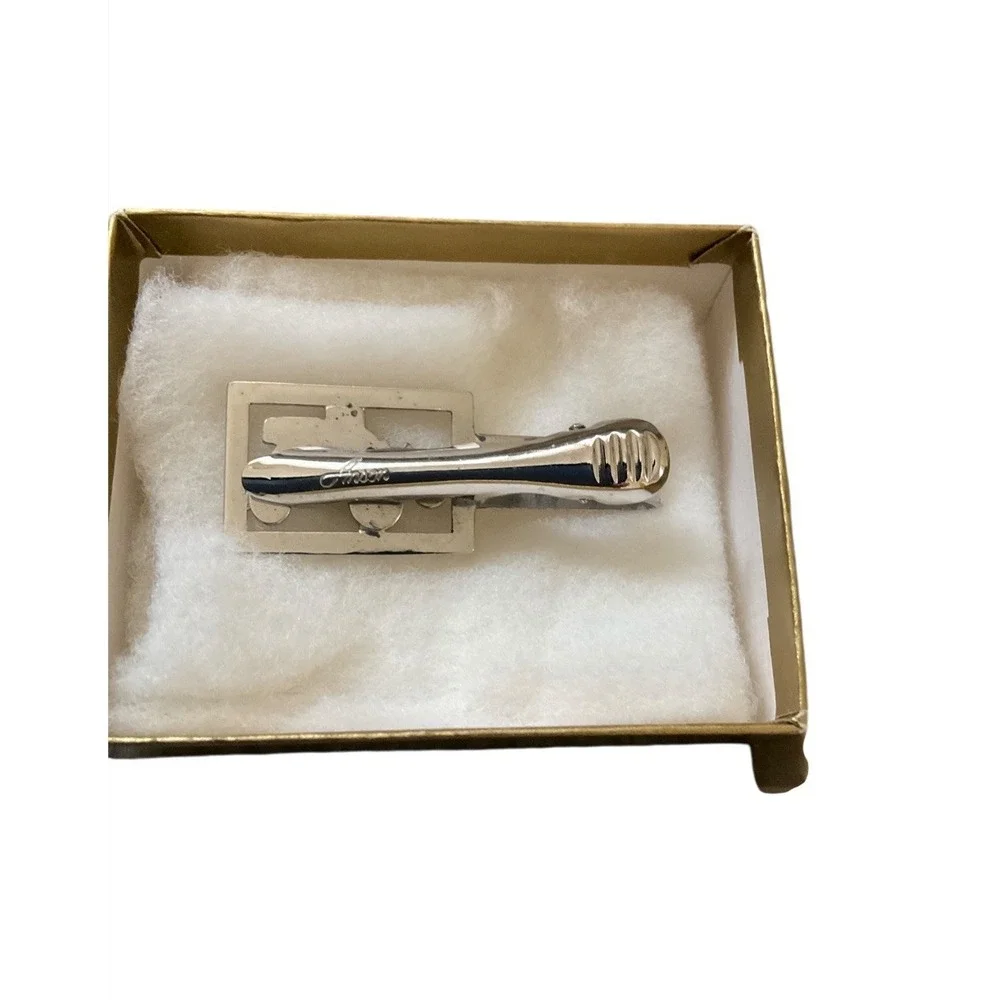 Avon Old Buggy Antique Car Tie Clip Vintage